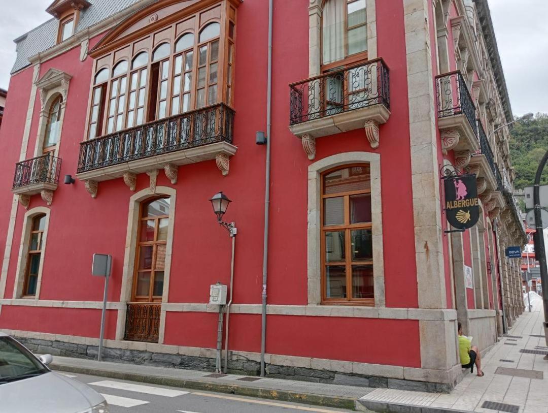 Albergue De Peregrinos Villa De ลัวร์กา ภายนอก รูปภาพ